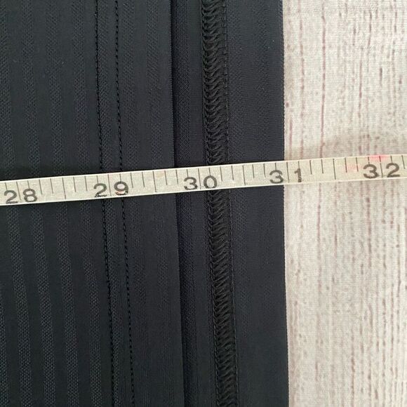 Under Armour green label men 2XL loose fit heat gear 3 button stripe polo black - Picture 6 of 8